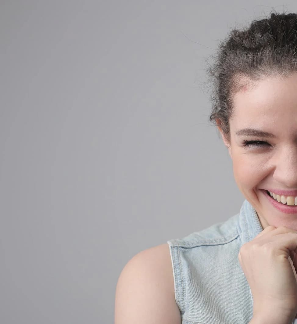 award-section-mil-background-image